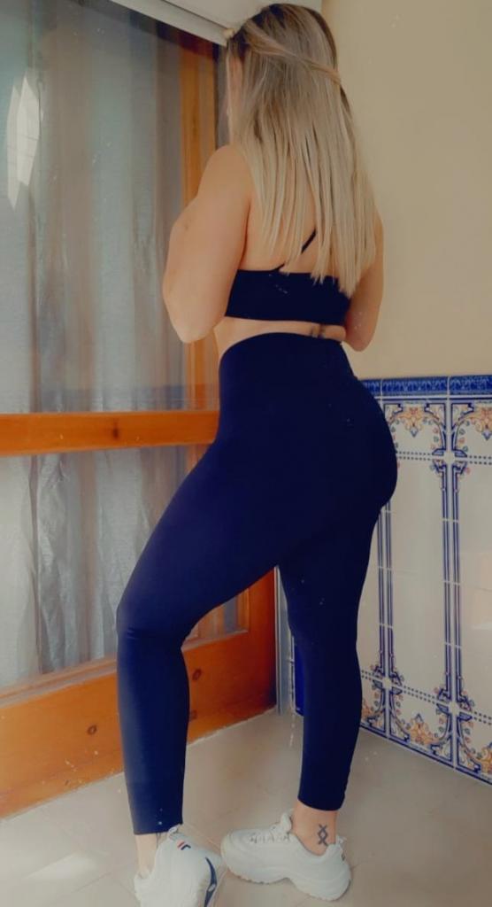 Chica busca chico en Almería: 