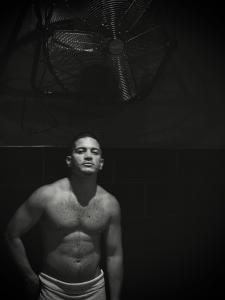 643752296: Chico busca chica en Barcelona