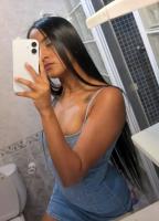 613717365: Chica busca chico en Tarragona