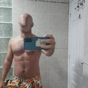 611258212: Chico busca chica en Alicante