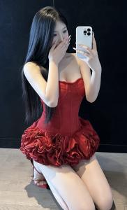 658733441: Chica busca chico en Valencia