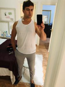 635543317: Chico busca chica en Zaragoza