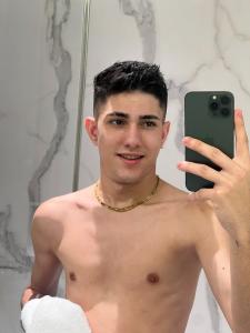 604385797: Chico busca chica en Madrid