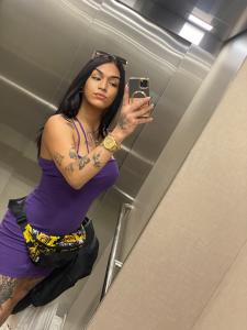 634071836: Transexual en Huelva