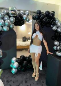 666821201: Chica busca chico en Gerona