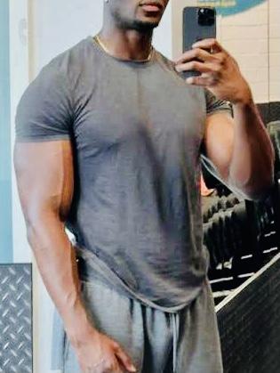 Chico busca chica en Barcelona: 