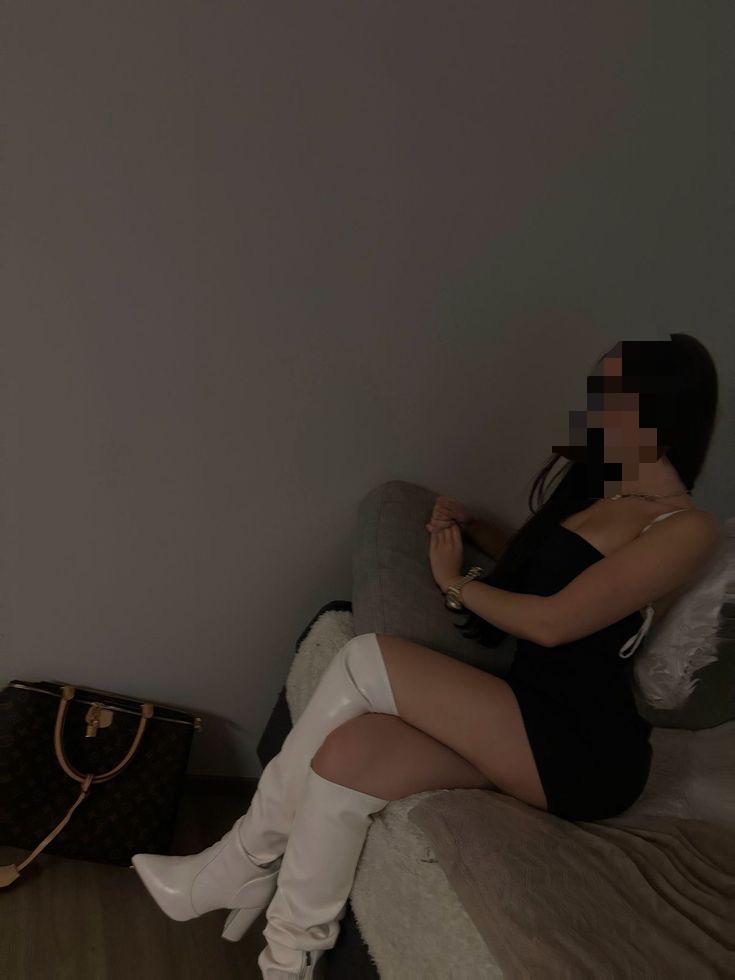 Chica busca chico en Tenerife: 