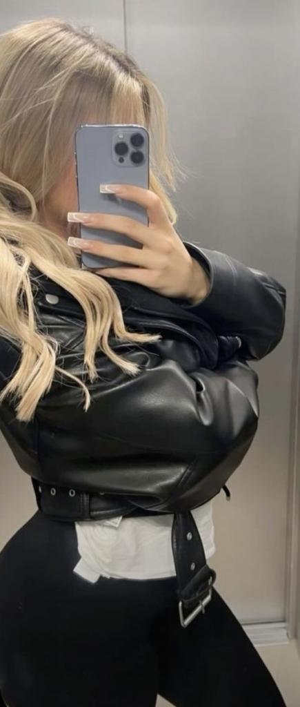 Chica busca chico en Las Palmas: Chica busca chico