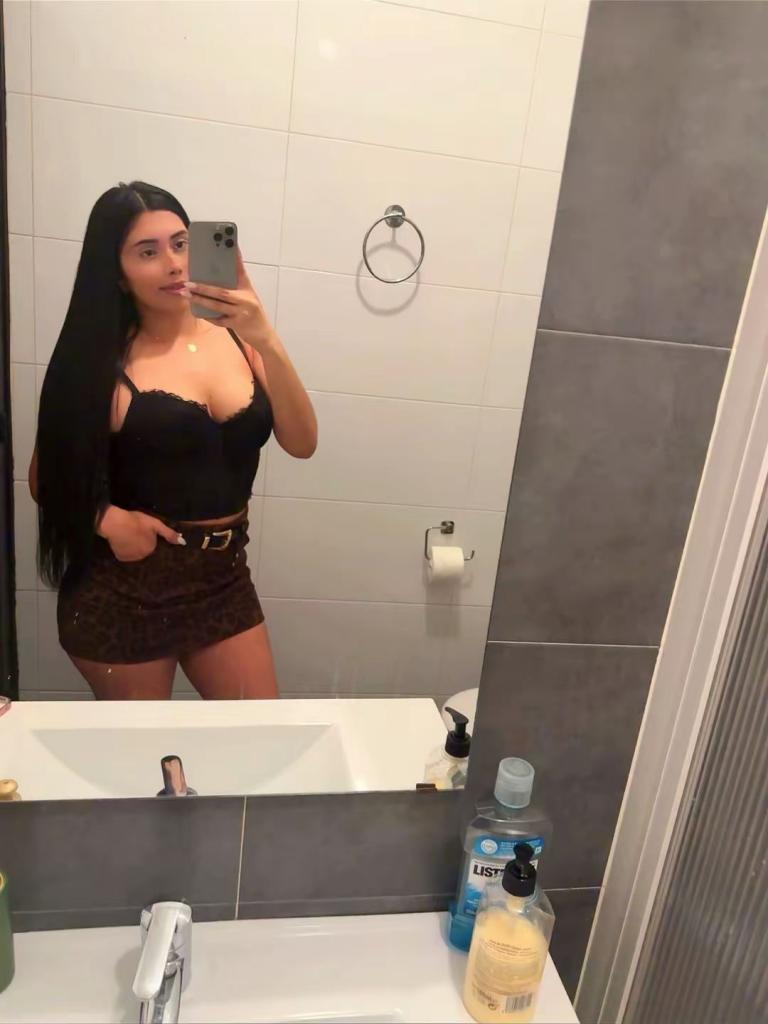 Chica busca chico en Zaragoza: 