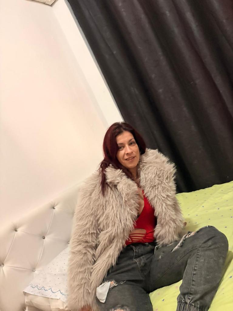 Chica busca chico en Sevilla: 