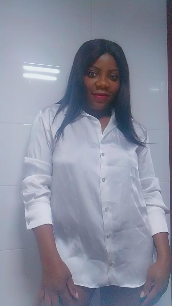 Chica busca chico en Cádiz: 