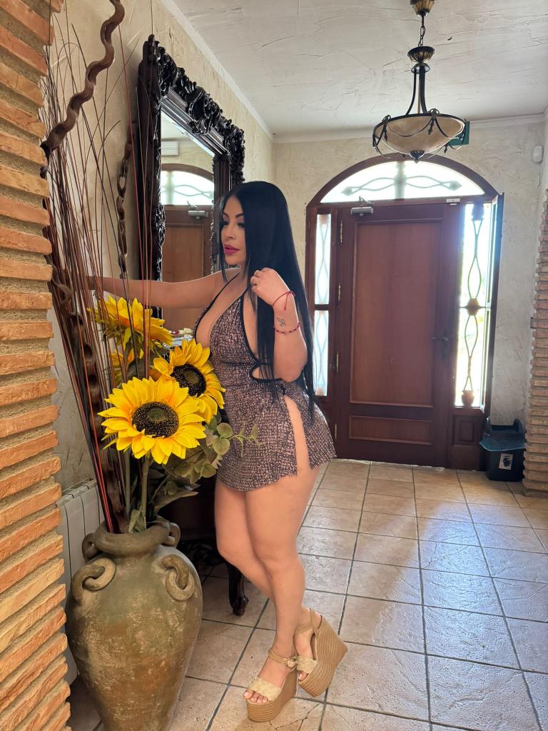 Chica busca chico en Valencia: Chica busca chico