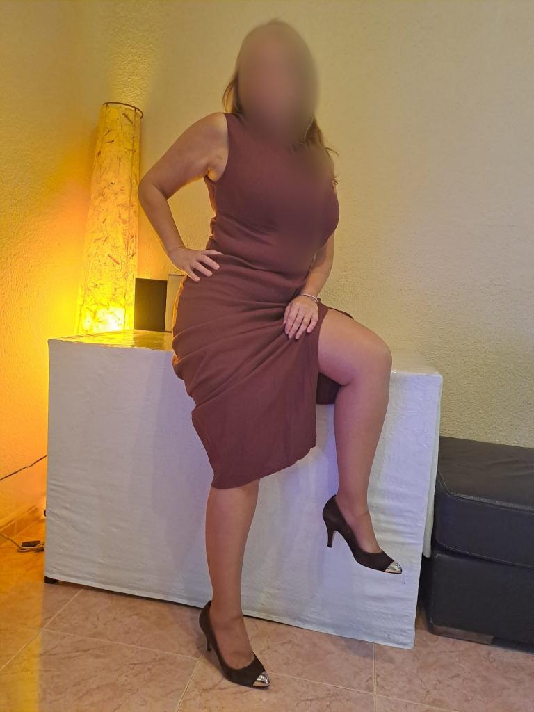 658915460: Chica busca chico en Madrid