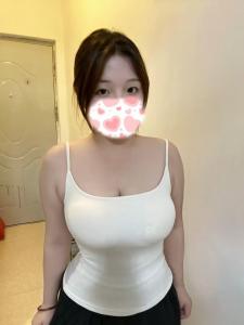 600329515: Chica busca chico en Barcelona