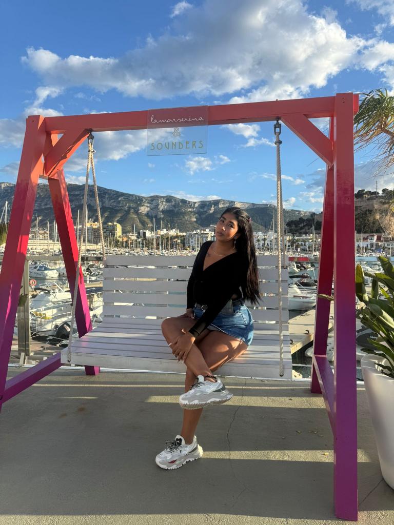 Chica busca chico en Barcelona: 