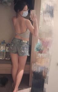 663518177: Chica busca chico en Valencia