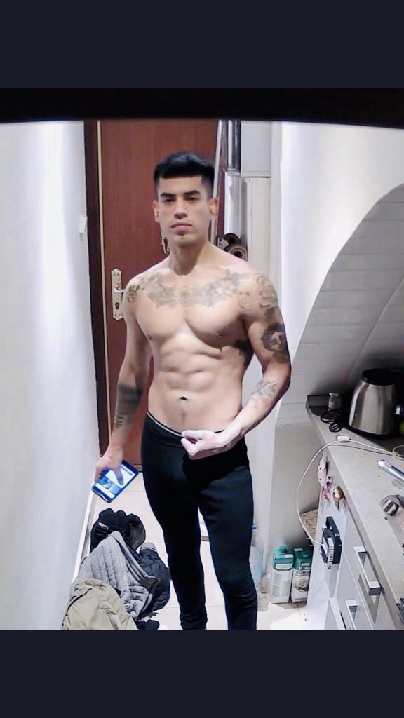 Chico busca chica en Barcelona: 