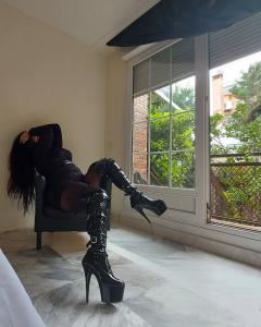 Chica busca chico en Málaga: 