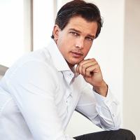 640942698: Chico busca chica en Barcelona