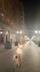 643264765: Travesti en Granada