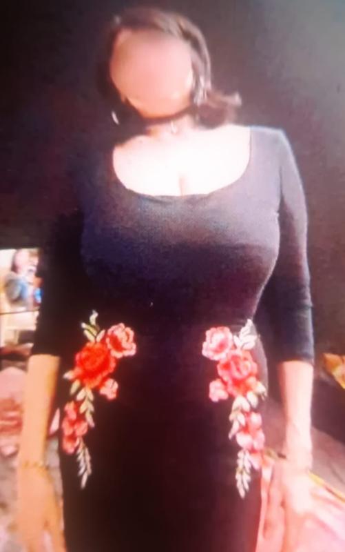 617131566: Chica busca chico en Barcelona