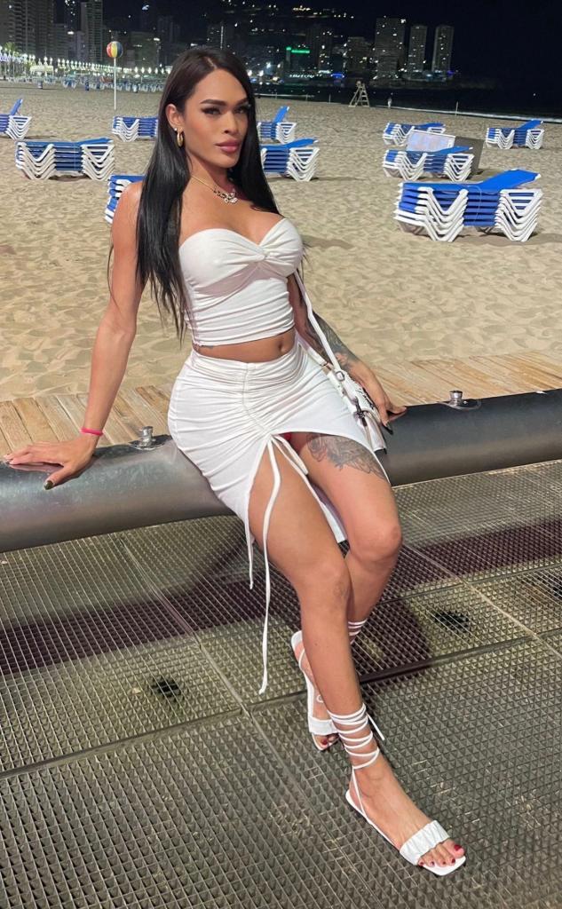 613732093: Travesti en Valencia