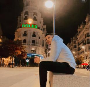 613960064: Chico busca chica en Alicante