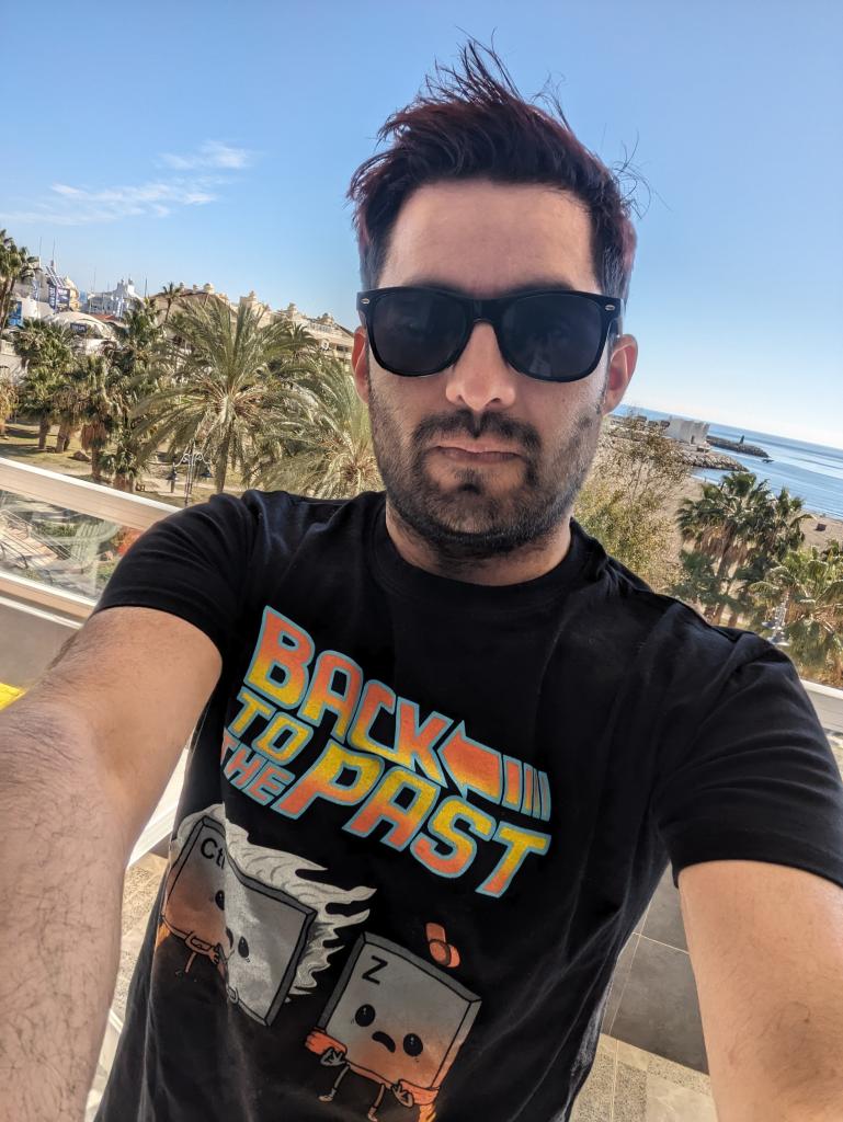 662489029: Chico busca chica en Málaga