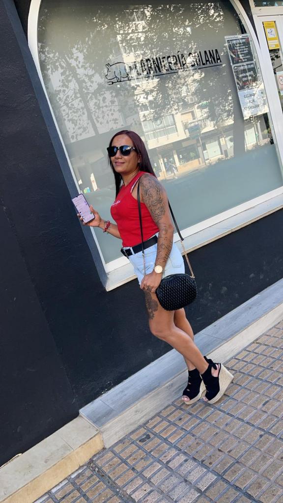 614073836: Chica busca chico en Tenerife