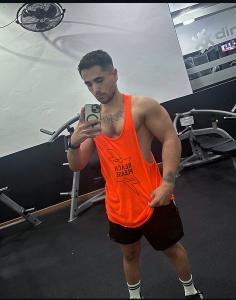 643252843: Chico busca chica en Sevilla