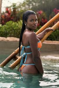 634368150: Chica busca chico en Tenerife