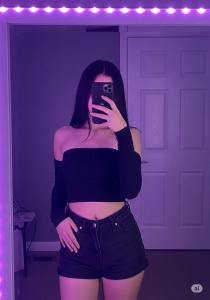 666805784: Chica busca chico en Madrid