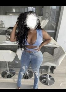 631243916: Chica busca chico en Barcelona