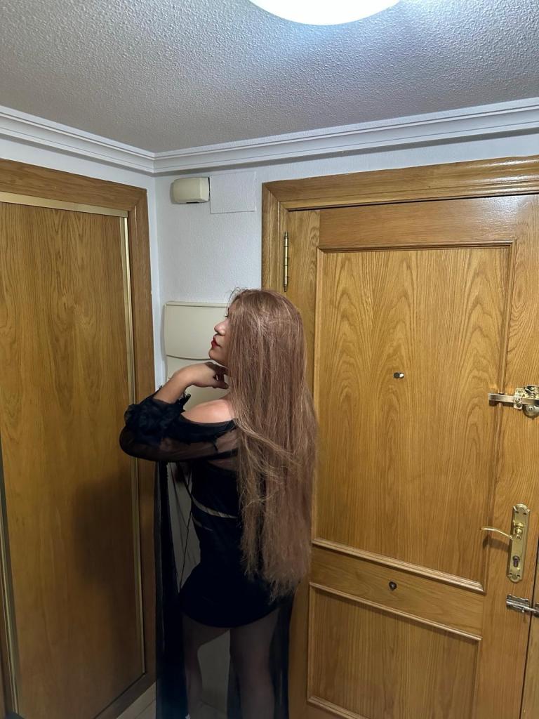 631673580: Transexual en Granada