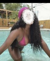 631243916: Chica busca chico en Barcelona