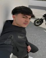 614906978: Chico busca chica en Madrid