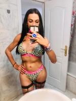 614396275: Transexual en La Coruña