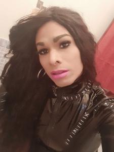 633677743: Travesti en Almería