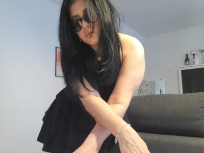 689285963: Chica busca chico en Zaragoza