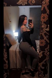 641669942: Chica busca chico en Madrid