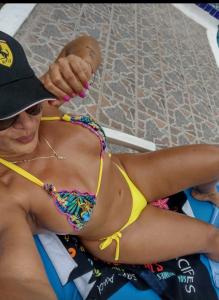 617468799: Chica busca chico en Sevilla