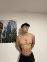 658242000: Chico busca chica en Madrid