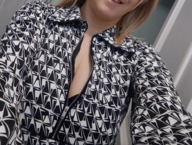 695080819: Chica busca chico en Madrid