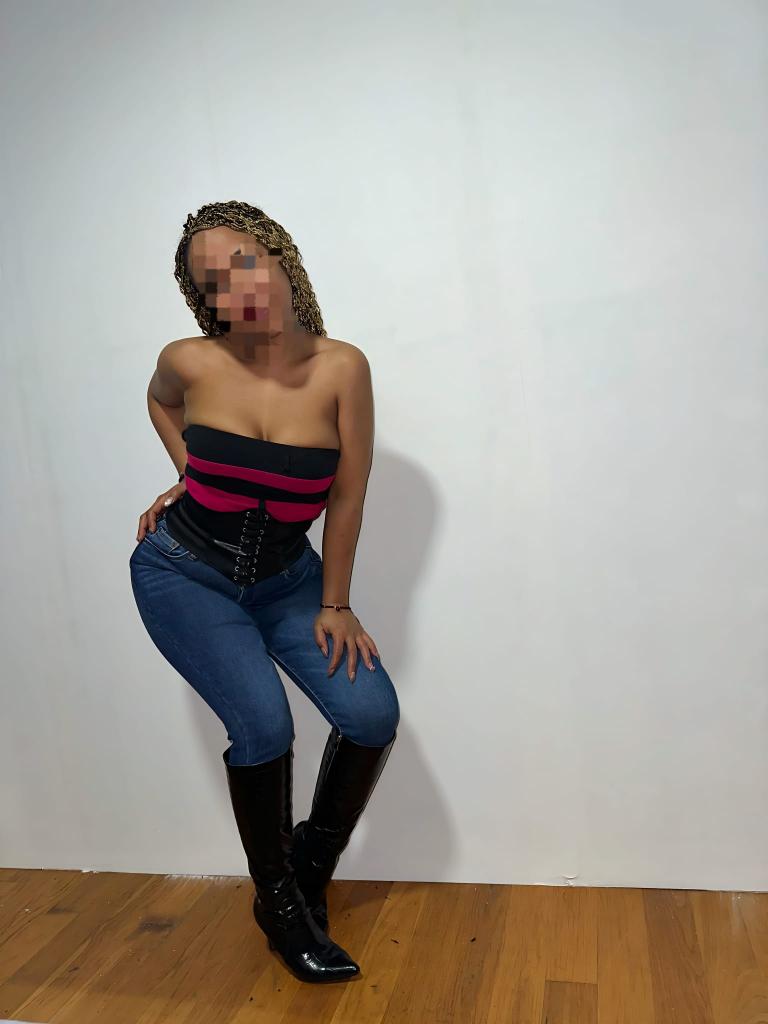 613748477: Chica busca chico en Asturias