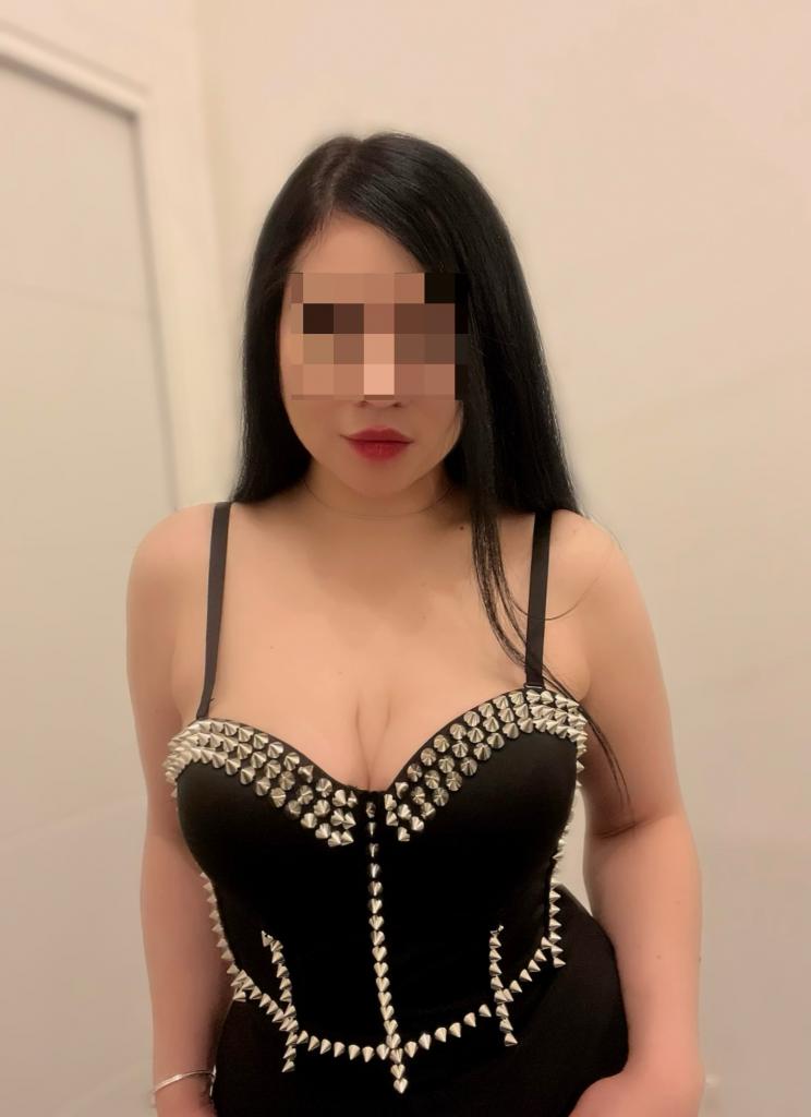 654922415: Chica busca chico en Madrid