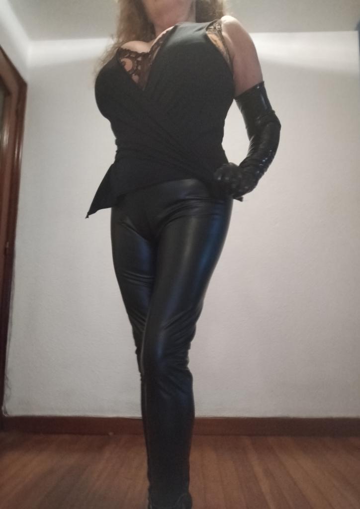 617111880: Chica busca chico en Vizcaya