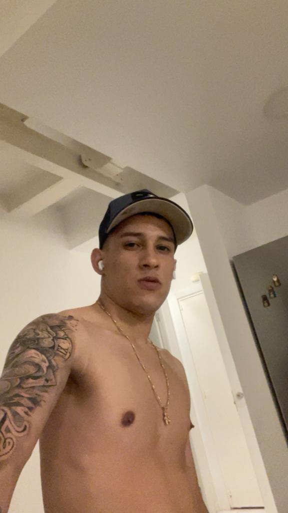 Chico busca chica en Barcelona: 