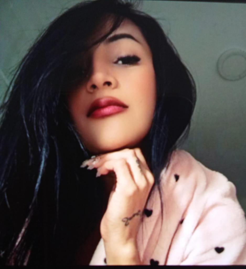 672279134: Chica busca chico en Málaga