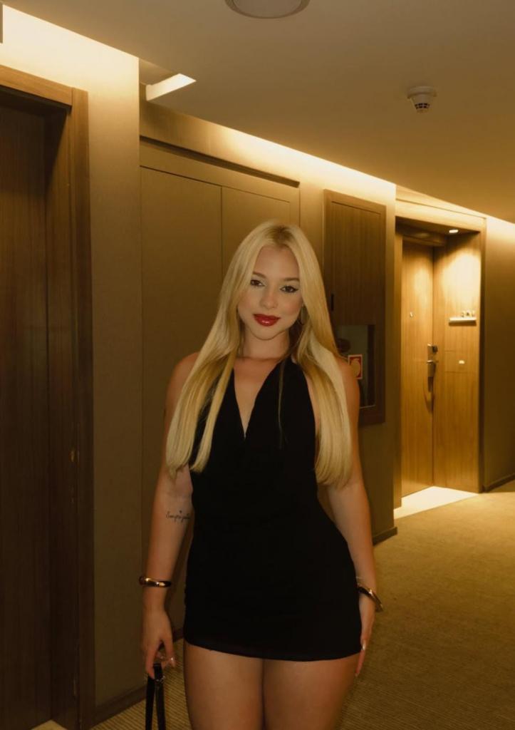 654694459: Chica busca chico en Murcia