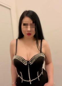 654922415: Chica busca chico en Madrid